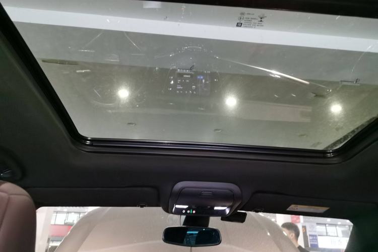 Used Cadillac XT6 2020 28T Seven-Seater Luxury Version Headliner