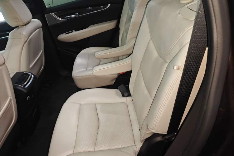 Used Cadillac XT6 2020 28T Six-Seater Four-Wheel-Drive Leading Sport Model Interior 1
