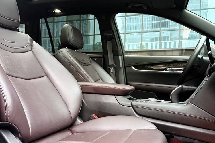 Used Cadillac XT6 2020 28T Seven-Seater Luxury Version Interior 11