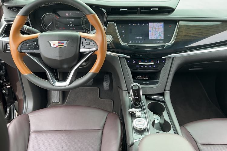 Used Cadillac XT6 2020 28T Six-Seater Four-Wheel-Drive Luxury Version Interior 2
