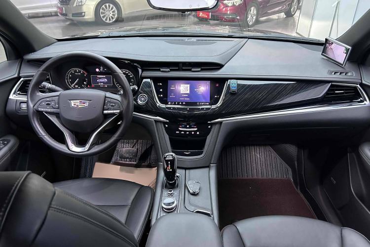Used Cadillac XT6 2020 28T Six-Seater Four-Wheel-Drive Luxury Version Interior 3