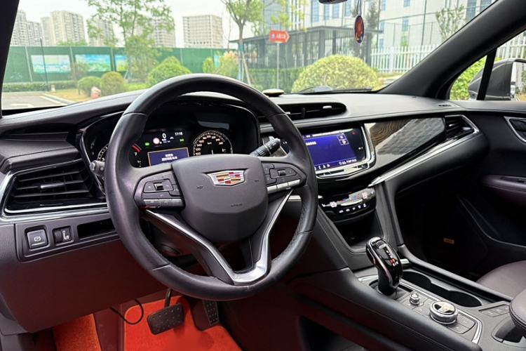 Used Cadillac XT6 2020 28T Seven-Seater Luxury Version Interior 4
