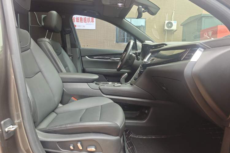 Used Cadillac XT6 2020 28T Seven-Seater Luxury Version Interior 4