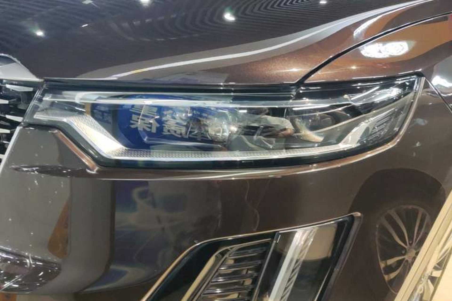 Used Cadillac XT6 2020 28T Six-Seater Four-Wheel-Drive Luxury Version Left Front Headlight