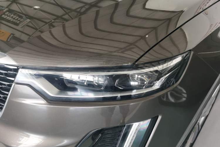 Used Cadillac XT6 2020 28T Six-Seater Four-Wheel-Drive Luxury Version Left Front Headlight