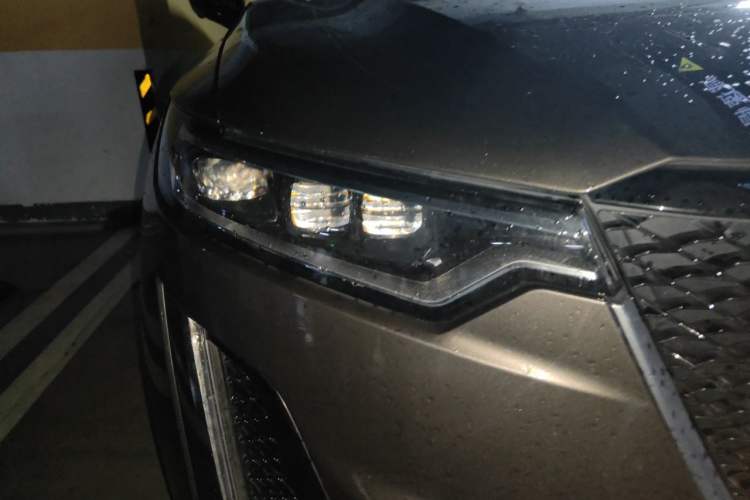 Used Cadillac XT6 2020 28T Six-Seater Luxury Version Right Front Headlight