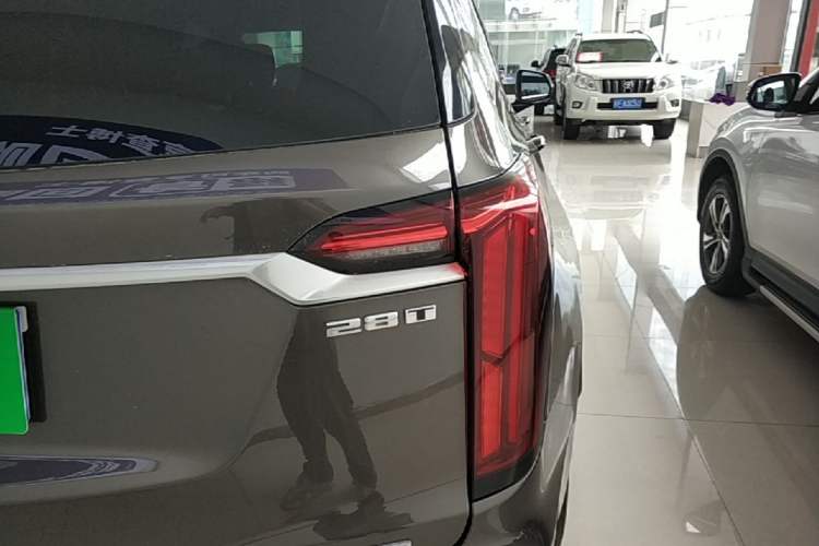 Used Cadillac XT6 2020 28T Six-Seater Luxury Version Right Rear Taillight