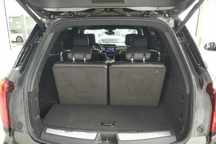 Used Cadillac XT6 2020 28T Six-Seater Luxury Version Trunk