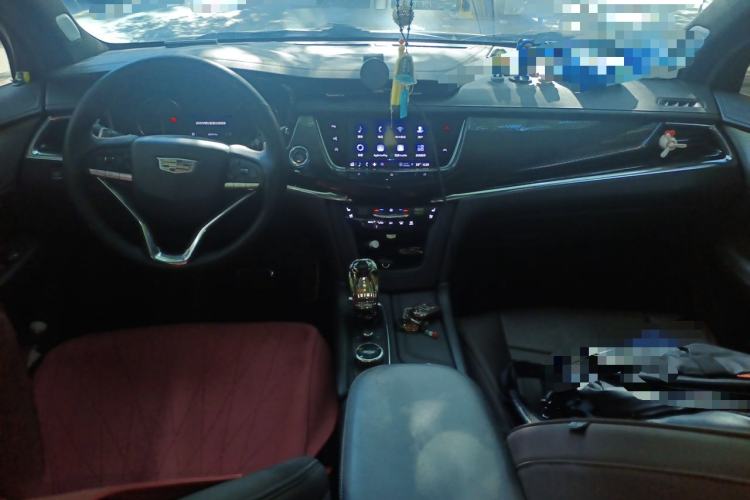 Used Cadillac XT6 2020 28T Six-Seater Four-Wheel-Drive Leading Sport Model Center Console