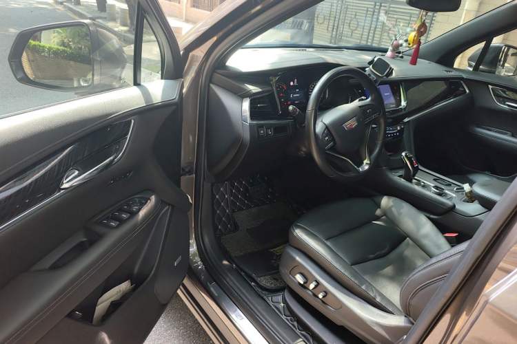 Used Cadillac XT6 2020 28T Six-Seater Luxury Version Driver Seat