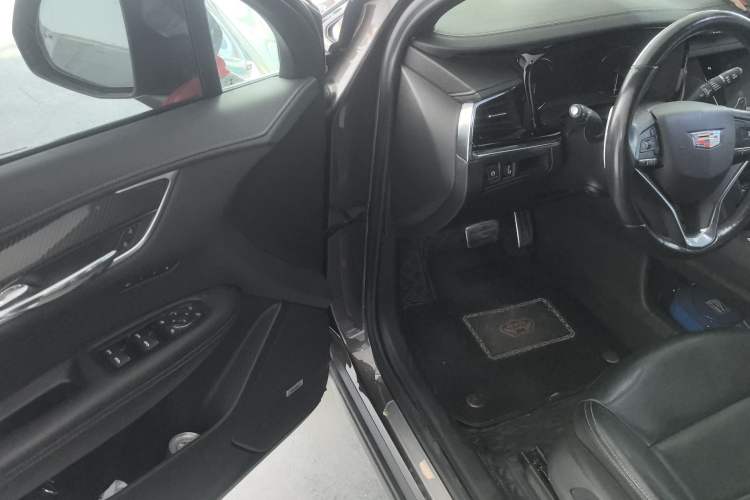 Used Cadillac XT6 2020 28T Six-Seater Four-Wheel-Drive Luxury Sport Vehicle Driver Seat
