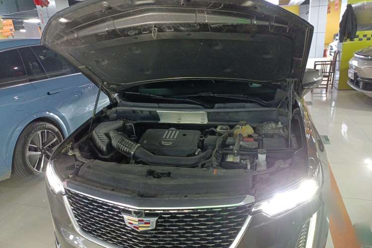 Used Cadillac XT6 2020 28T Six-Seater Four-Wheel-Drive Luxury Version Engine Bay