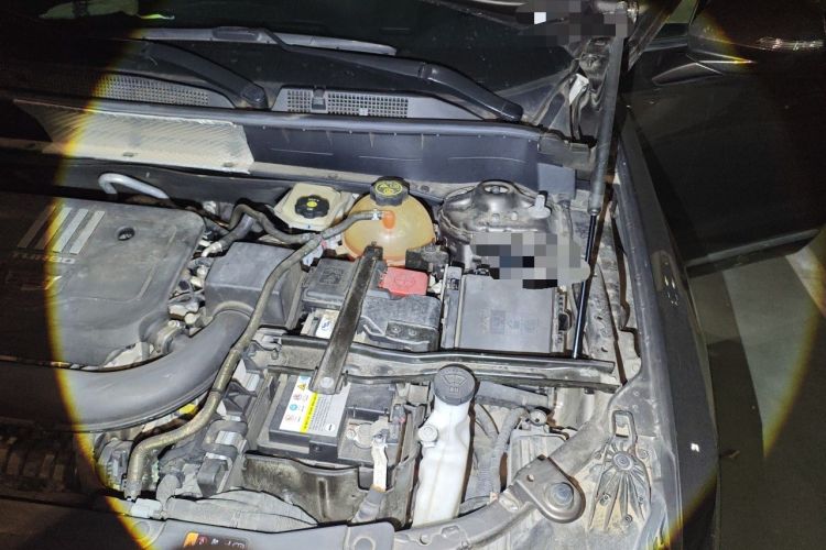 Used Cadillac XT6 2020 28T Six-Seater Luxury Version Engine Bay Left
