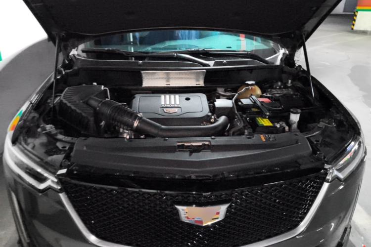Used Cadillac XT6 2020 28T Six-Seater Luxury Sporty Enjoy-the-Comfort Safety Edition Engine Bay