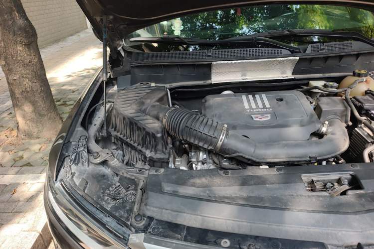 Used Cadillac XT6 2020 28T Six-Seater Luxury Version Engine Bay Right