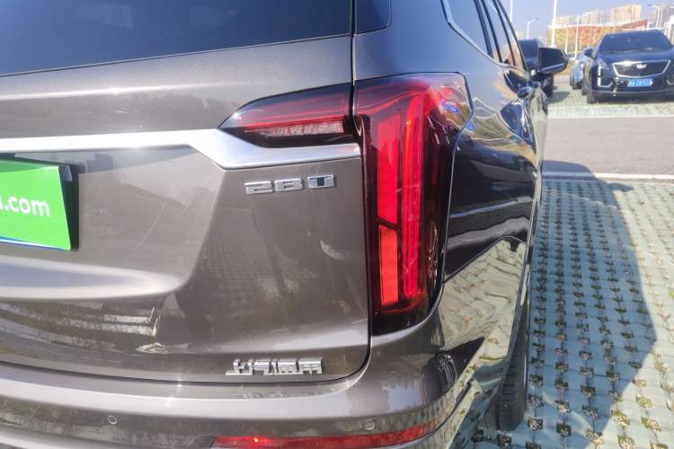 Used Cadillac XT6 2020 28T Six-Seater Luxury Version Exterior 6