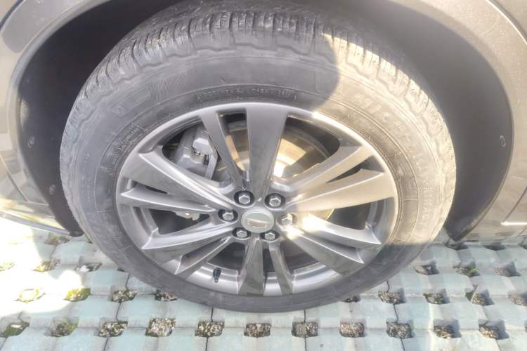 Used Cadillac XT6 2020 28T Six-Seater Four-Wheel-Drive Luxury Version Exterior 7