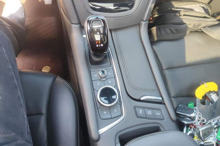 Used Cadillac XT6 2020 28T Six-Seater Luxury Version Gear Lever