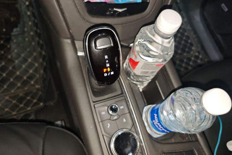 Used Cadillac XT6 2020 28T Six-Seater Luxury Version Gear Lever