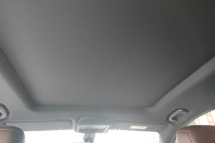 Used Cadillac XT6 2020 28T Six-Seater Luxury Version Headliner