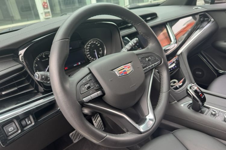 Used Cadillac XT6 2020 28T Six-Seater Four-Wheel-Drive Luxury Version Interior 1