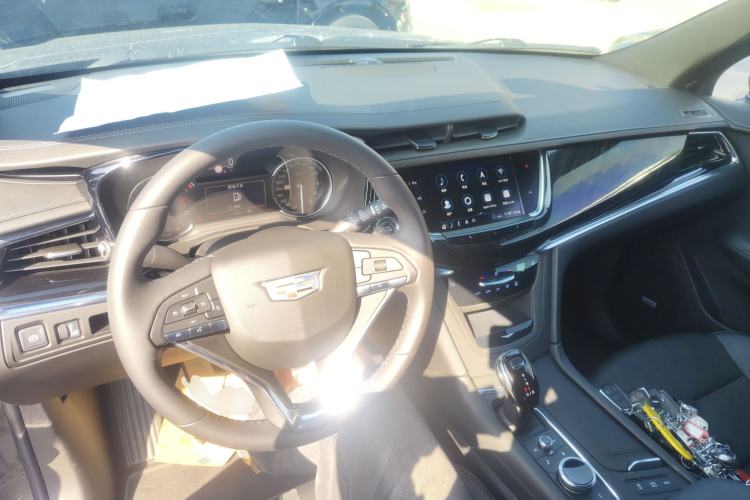 Used Cadillac XT6 2020 28T Six-Seater Four-Wheel-Drive Luxury Version Interior 2