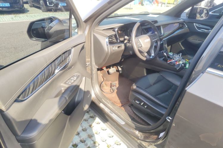 Used Cadillac XT6 2020 28T Six-Seater Luxury Version Interior 3