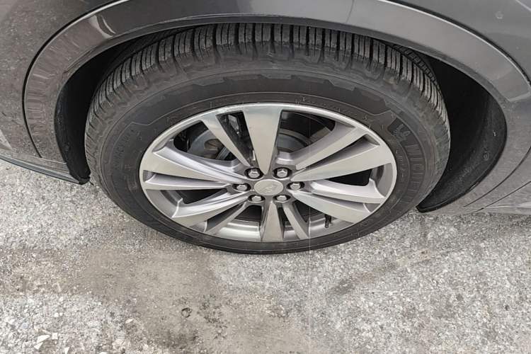 Used Cadillac XT6 2020 28T Seven-Seater Luxury Version Left Front Wheel Hub
