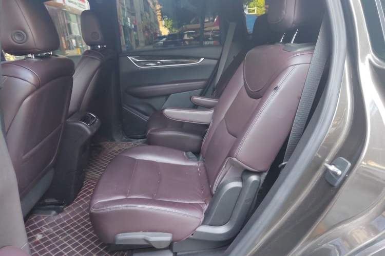 Used Cadillac XT6 2020 28T Six-Seater Luxury Version Left Rear Seat