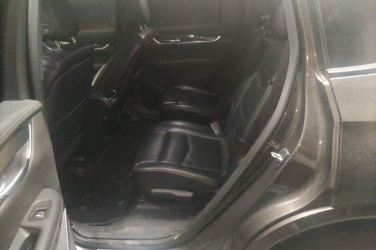 Used Cadillac XT6 2020 28T Six-Seater Luxury Sporty Enjoy-the-Comfort Safety Edition Left Rear Seat
