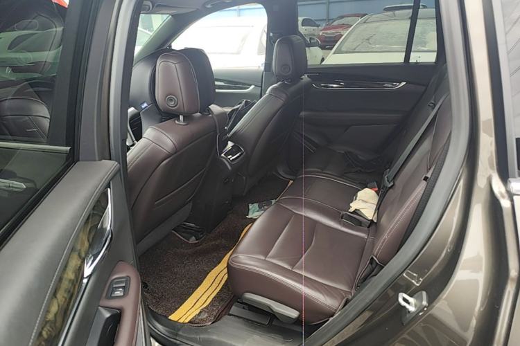 Used Cadillac XT6 2020 28T Seven-Seater Luxury Version Left Rear Seat
