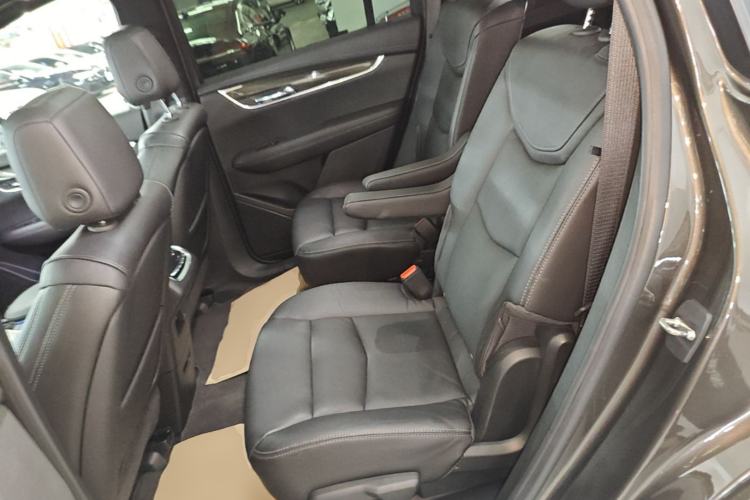 Used Cadillac XT6 2020 28T Six-Seater Four-Wheel-Drive Luxury Sport Vehicle Left Rear Seat