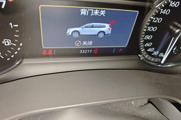 Used Cadillac XT6 2020 28T Six-Seater Luxury Version Odometer Close Up