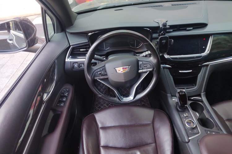 Used Cadillac XT6 2020 28T Six-Seater Luxury Version Steering Wheel