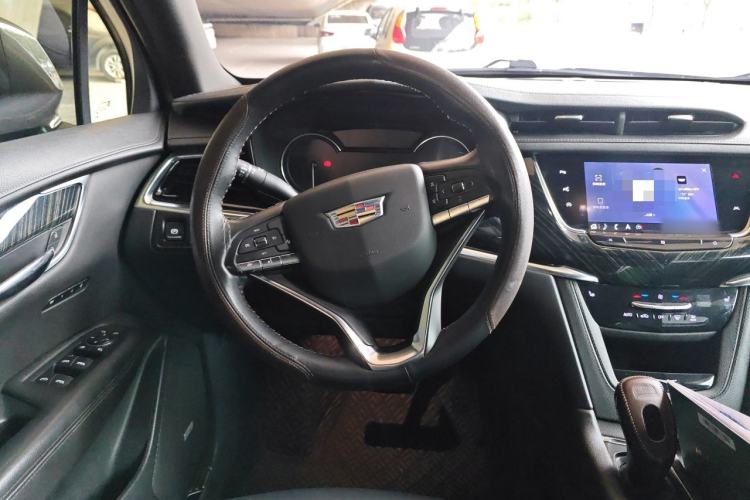 Used Cadillac XT6 2020 28T Six-Seater Four-Wheel-Drive Luxury Version Steering Wheel