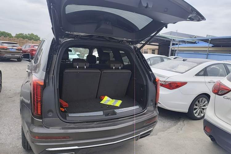 Used Cadillac XT6 2020 28T Seven-Seater Luxury Version Trunk
