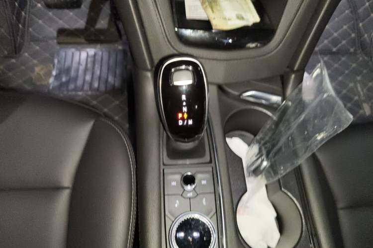 Used Cadillac XT6 2020 28T 7-Seater Four-Wheel Drive Luxury Version Gear Lever