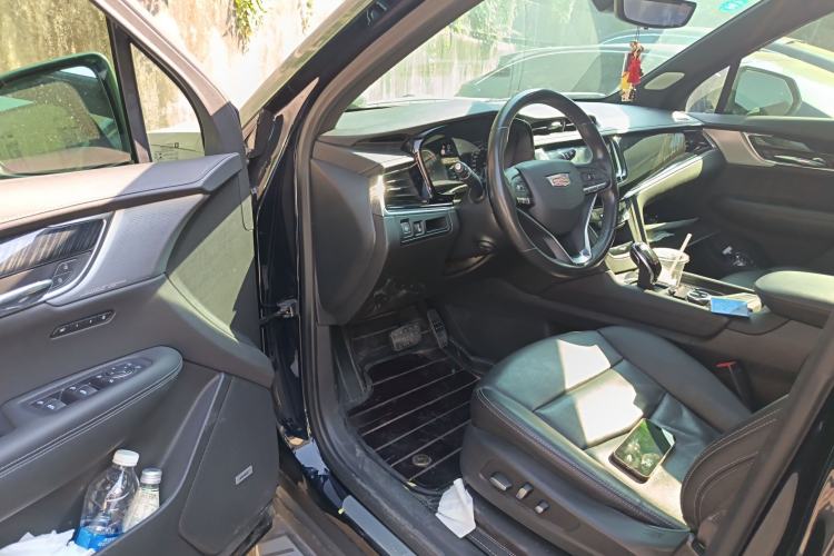 Used Cadillac XT6 2020 28T Seven-Seater Four-Wheel-Drive Leading Version Interior 3