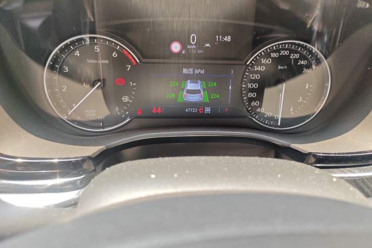 Used Cadillac XT6 2020 28T Six-Seater Four-Wheel-Drive Luxury Version Odometer Close Up