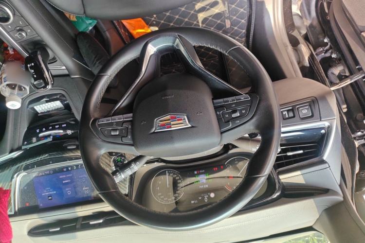 Used Cadillac XT6 2020 28T Six-Seater Four-Wheel-Drive Luxury Version Steering Wheel