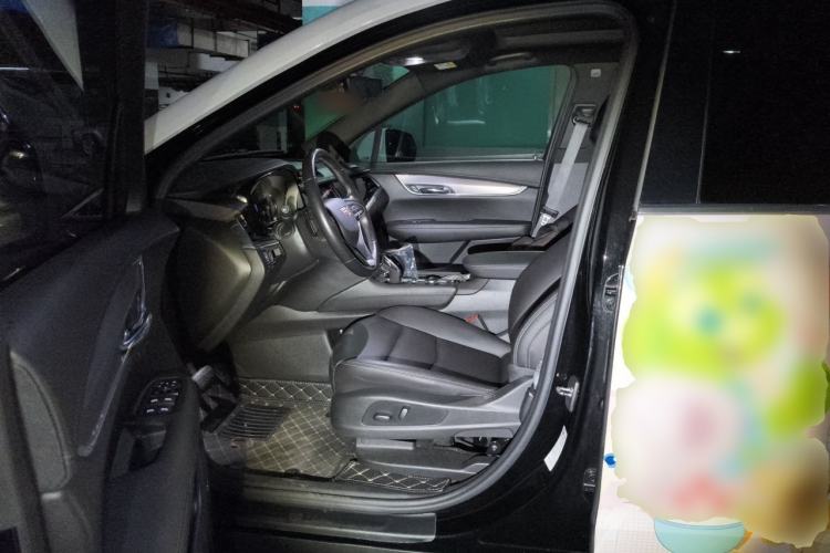 Used Cadillac XT6 2020 28T 7-Seater Four-Wheel Drive Luxury Version Left Front Seat