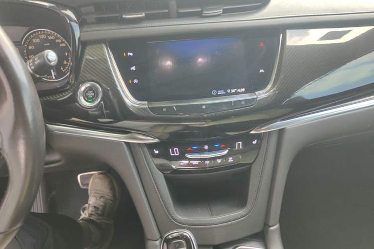 Used Cadillac XT6 2020 28T Seven-Seater Luxury Version Audio And AC Panel