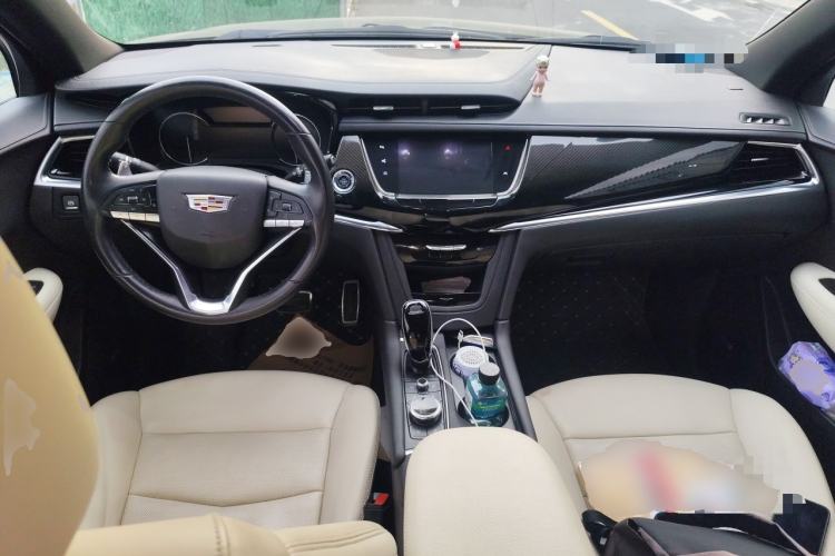 Used Cadillac XT6 2020 28T Six-Seater Luxury Sporty Enjoy-the-Comfort Safety Edition Center Console