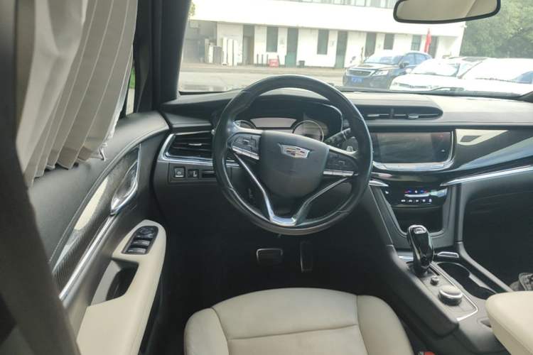 Used Cadillac XT6 2020 28T Seven-Seater Luxury Version Steering Wheel