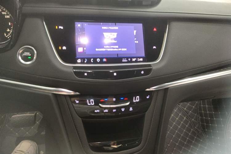 Used Cadillac XT6 2020 28T 7-Seater Four-Wheel Drive Luxury Version Audio And AC Panel