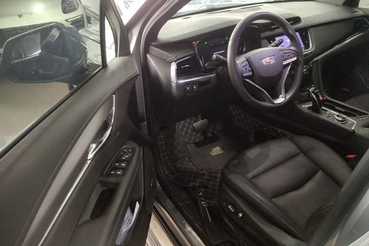 Used Cadillac XT6 2020 28T 7-Seater Four-Wheel Drive Luxury Version Driver Seat