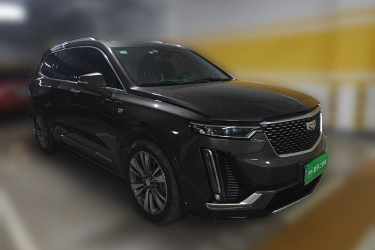 Used Cadillac XT6 2020 28T Six-Seater Luxury Version Front Right 45 Deg