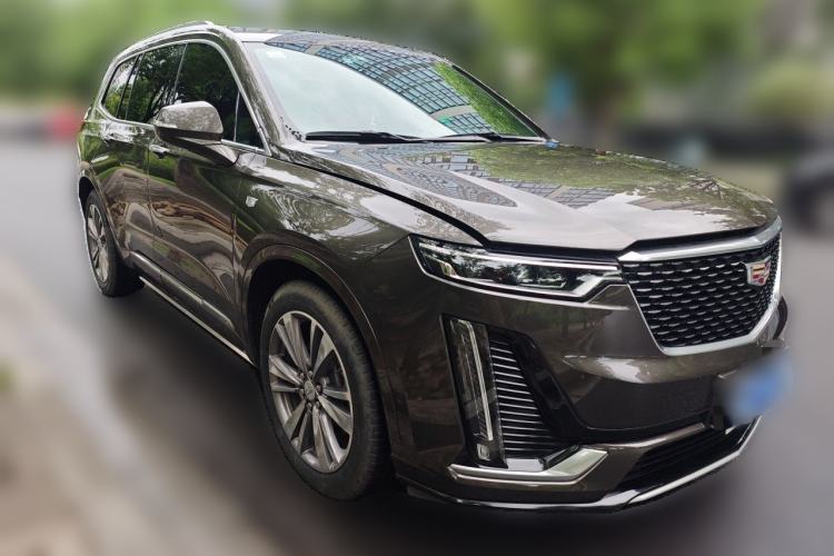 Used Cadillac XT6 2020 28T Six-Seater Luxury Version Front Right 45 Deg
