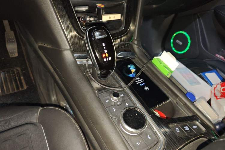 Used Cadillac XT6 2020 28T Six-Seater Luxury Version Gear Lever