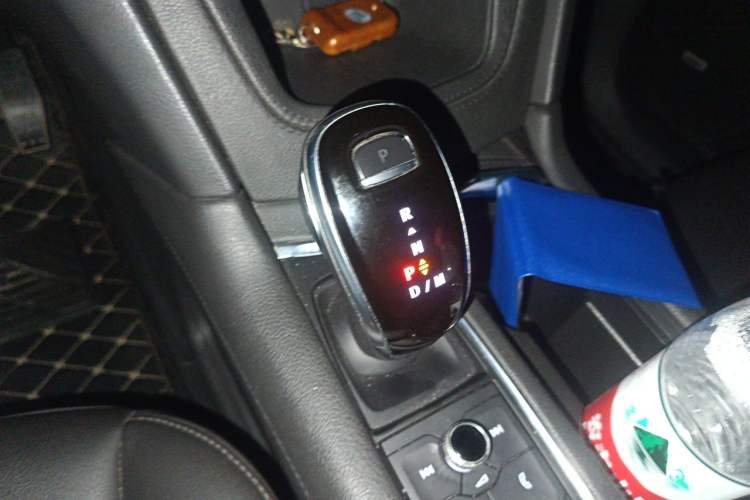 Used Cadillac XT6 2020 28T 7-Seater Four-Wheel Drive Luxury Version Gear Lever